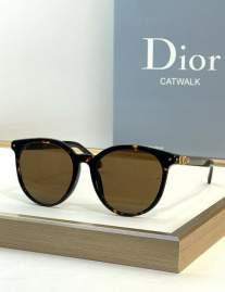 Picture of Dior Sunglasses _SKUfw76161594fw